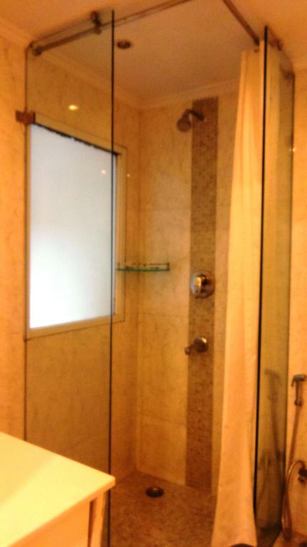 Hotel Bright Ню Делхи Екстериор снимка